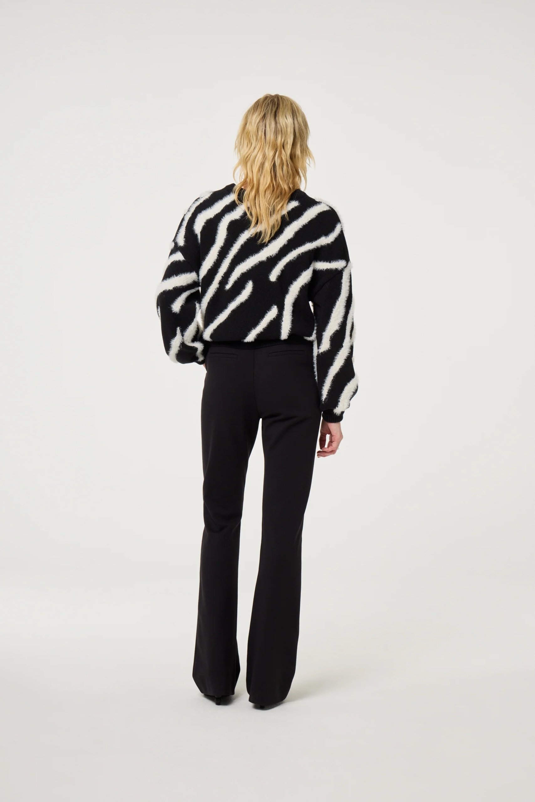 Fabienne Chapot Zebra Pullover Black sweter damski roz M nowy - obrazek 3